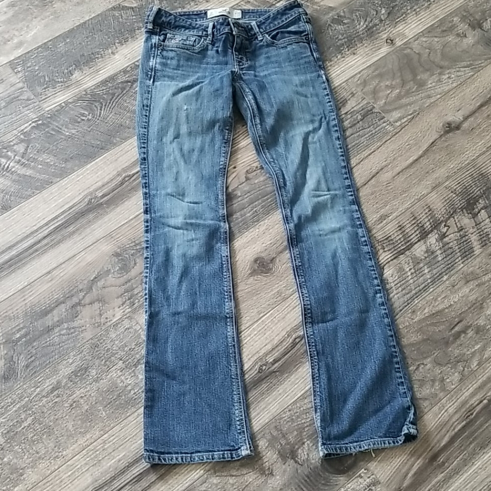 Hollister Jean